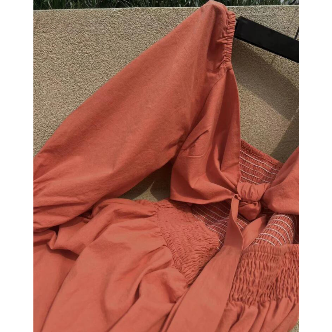 Karolina™ | Französisches Kleid mit Rückenärmeln