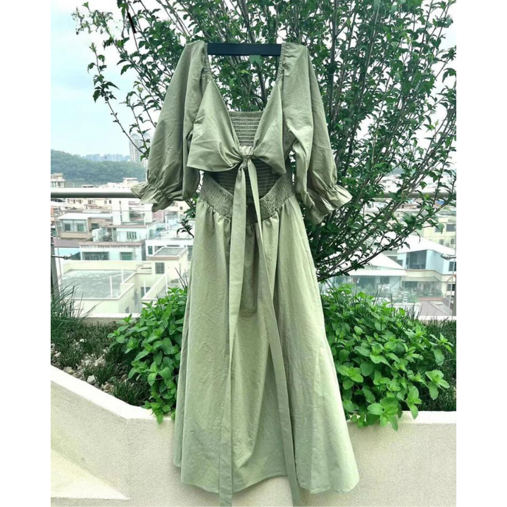 Karolina™ | Französisches Kleid mit Rückenärmeln