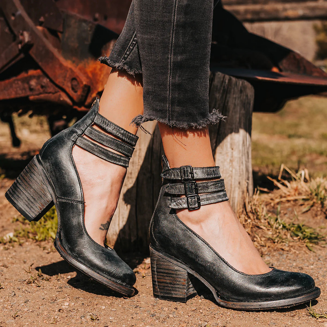 Sabrina | Leder-Sandalen mit Schnallen