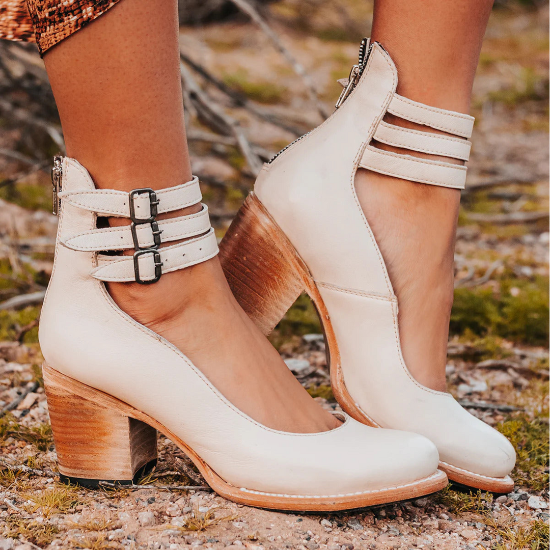 Sabrina | Leder-Sandalen mit Schnallen