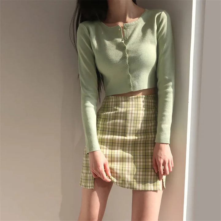 Erika | Crop-Top-Pullover mit Knöpfen