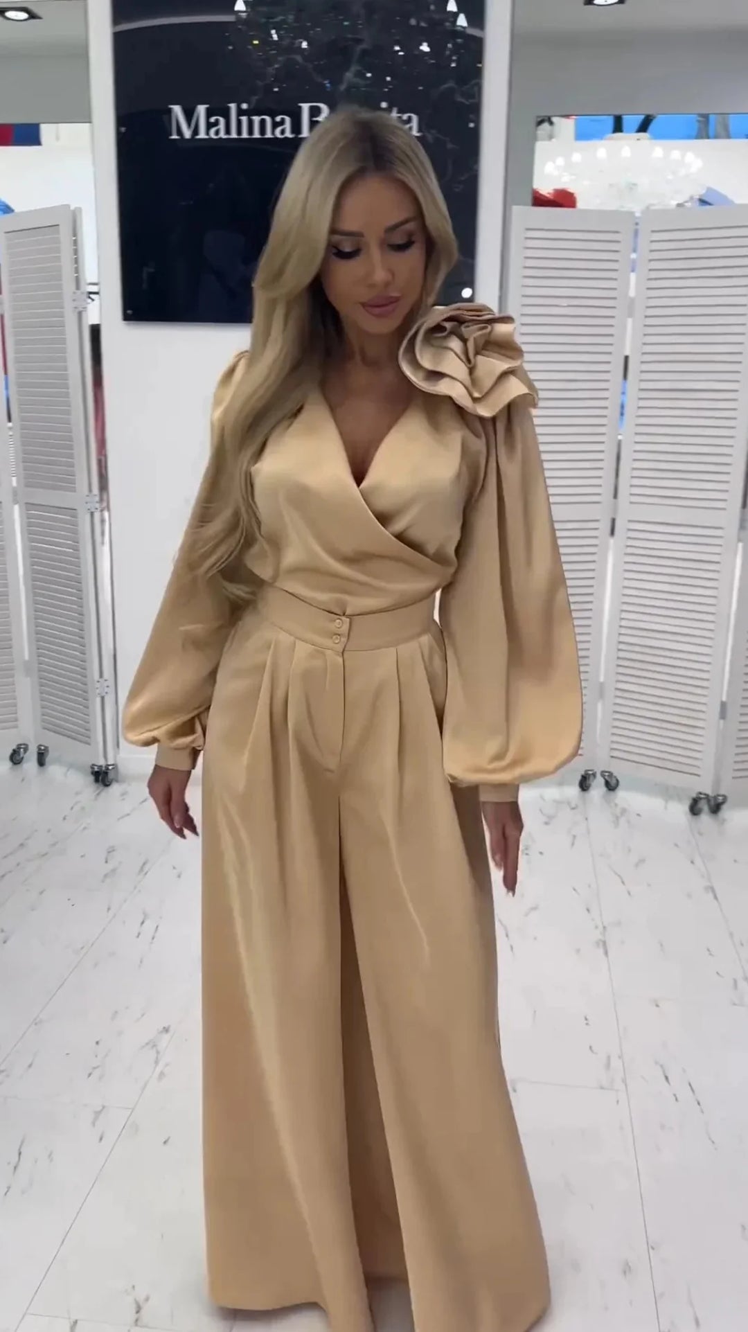 Larissa™ | Eleganter Overall mit Puffärmeln