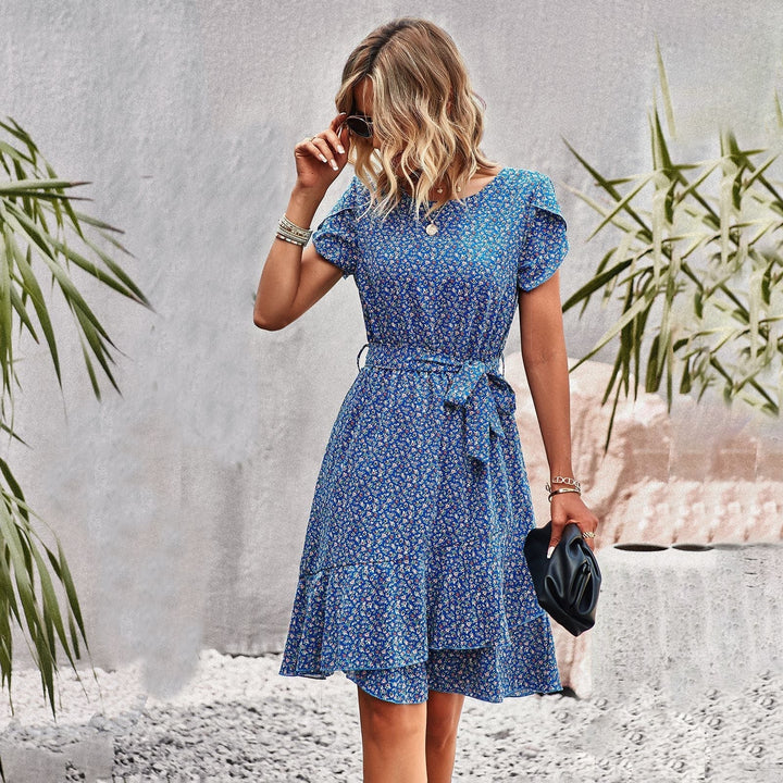 Juliane™ | Modisches Kleid mit schmeichelhaftem Taillenband