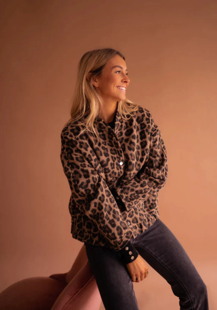 Mariella™ | Die Leopard-Bomberjacke
