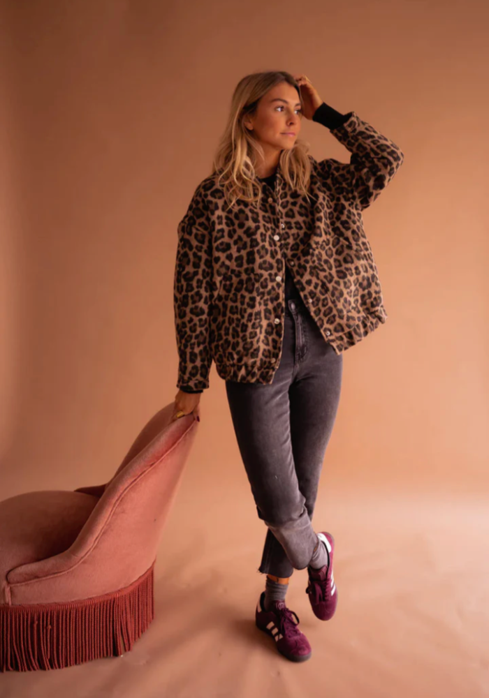 Mariella™ | Die Leopard-Bomberjacke