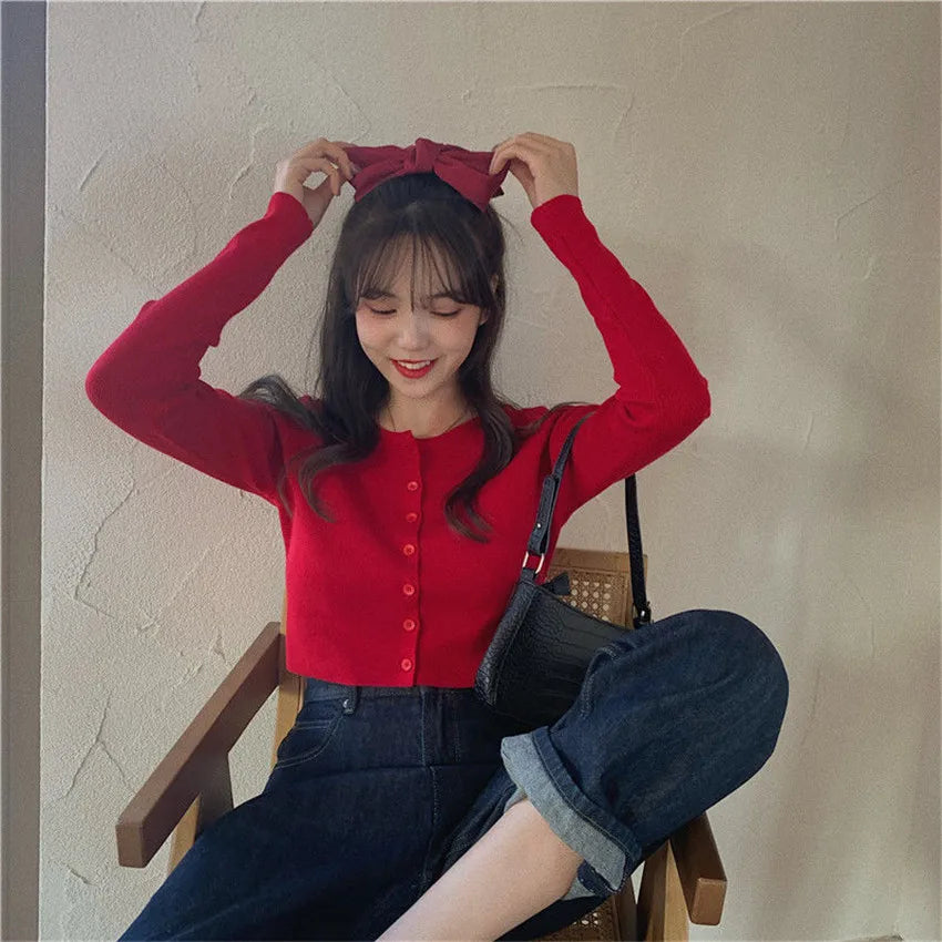 Erika | Crop-Top-Pullover mit Knöpfen