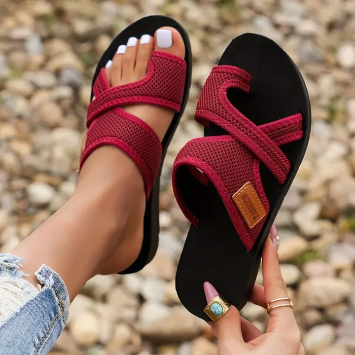 Hanna™ | Gleitsandalen aus perforiertem Mesh